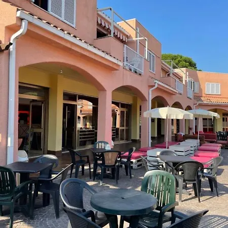Casa Vacanza Dentro Al Villaggio Santandrea *