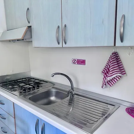 Casa Vacanza Dentro Al Villaggio Santandrea Ferienhaus *