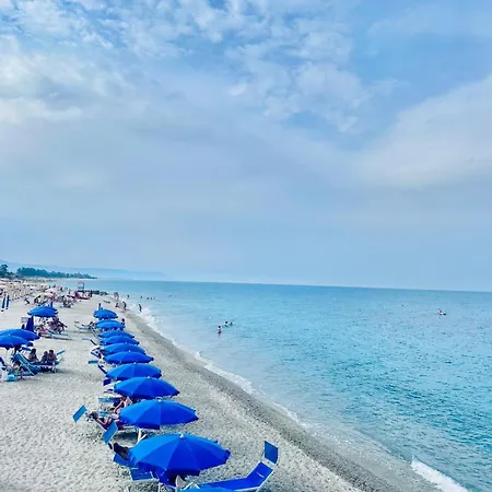 Casa Vacanza Dentro Al Villaggio Santandrea