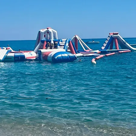 Ferienhaus Casa Vacanza Dentro Al Villaggio Santandrea